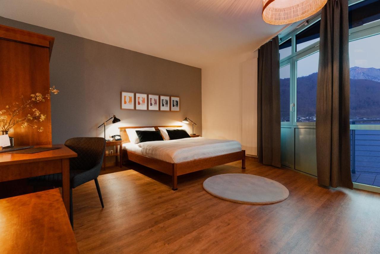Hotel Esplanade Gmunden Exterior photo